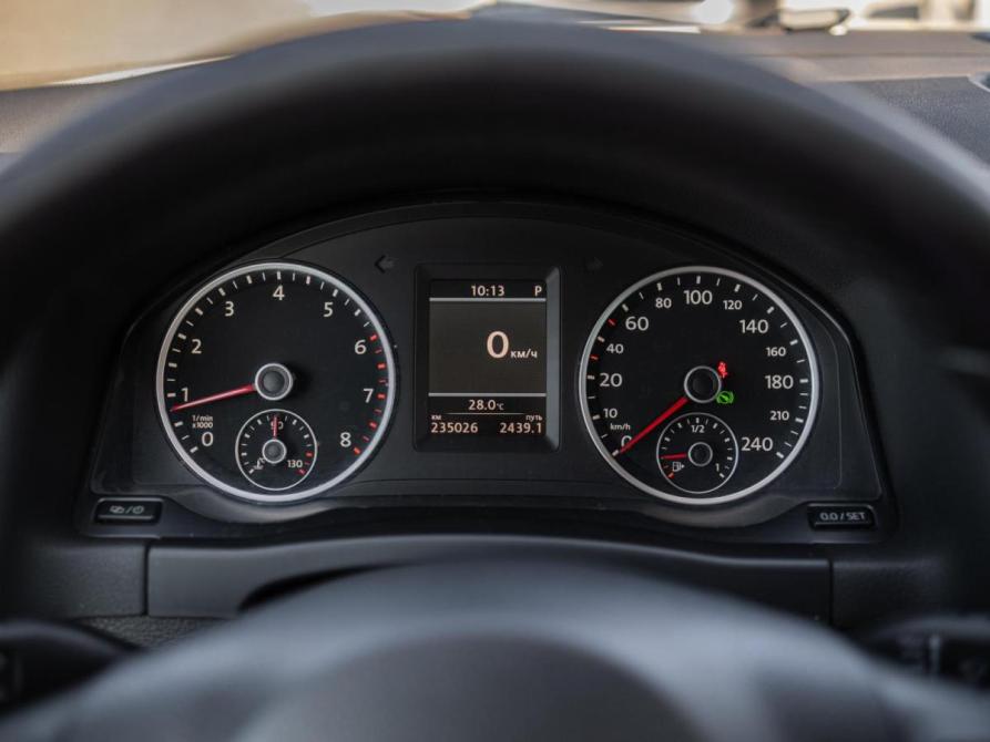 Volkswagen Tiguan I Рестайлинг Сочи  - изображение 17