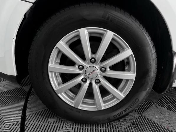 Kia Ceed I Рестайлинг с пробегом 2011 года, цена 425 000 рублей, 215000 км, хэтчбек, Автокод Объявления