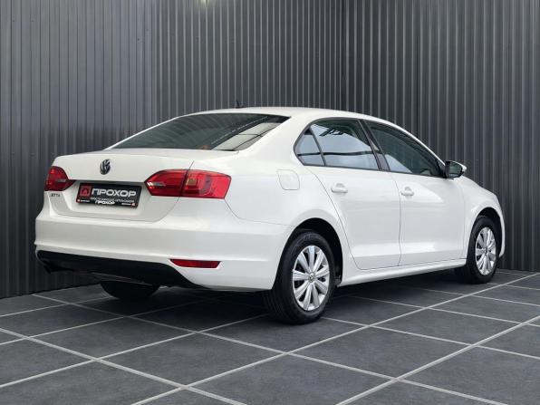 Volkswagen Jetta VI Рестайлинг с пробегом 2014 года, цена 1 017 000 рублей, 159934 км, седан, Автокод Объявления