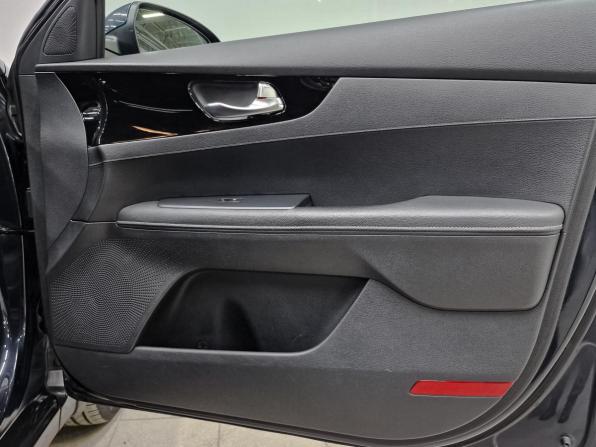 Kia Cerato IV с пробегом 2019 года, цена 1 850 000 рублей, 88706 км, седан, Автокод Объявления