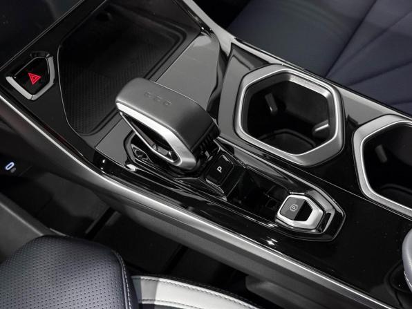 Geely Atlas II с пробегом 2024 года, цена 2 830 000 рублей, 19571 км, внедорожник, Автокод Объявления