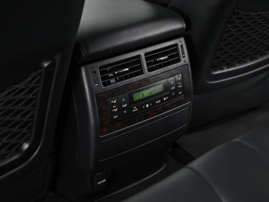 Toyota Land Cruiser 200 Series Рестайлинг 1 Москва  - изображение 19