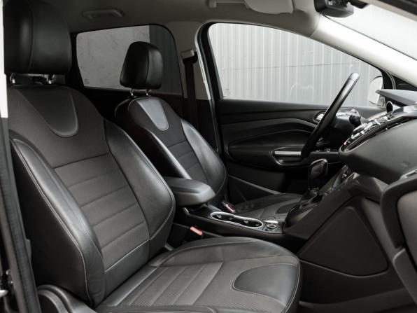 Ford Kuga II с пробегом 2015 года, цена 1 150 000 рублей, 239654 км, внедорожник, Автокод Объявления