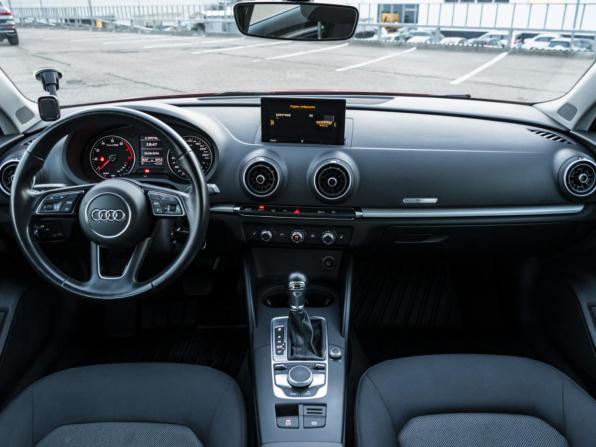 Audi A3 III (8V) Рестайлинг с пробегом 2016 года, цена 2 177 000 рублей, 58236 км, седан, Автокод Объявления