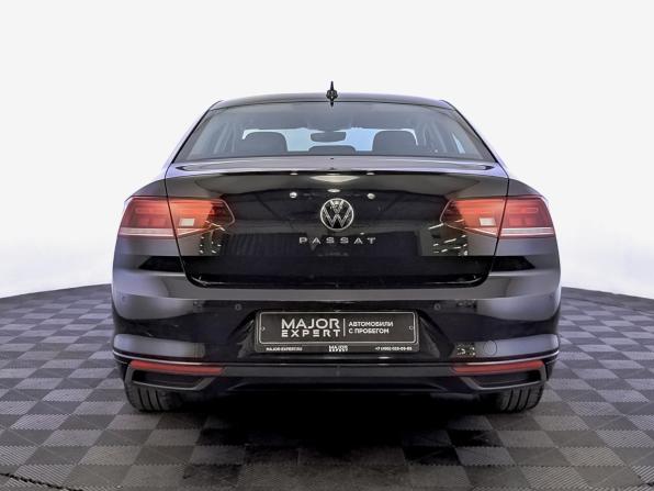 Volkswagen Passat B8 Рестайлинг с пробегом 2021 года, цена 2 470 000 рублей, 90268 км, седан, Автокод Объявления