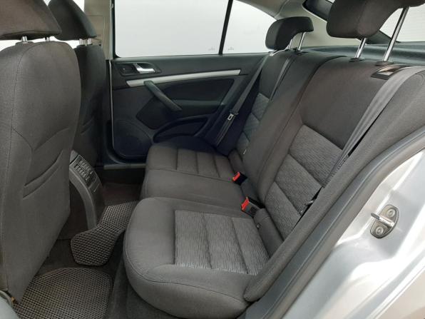 Skoda Octavia II (A5) Рестайлинг с пробегом 2013 года, цена 689 000 рублей, 207521 км, лифтбек, Автокод Объявления
