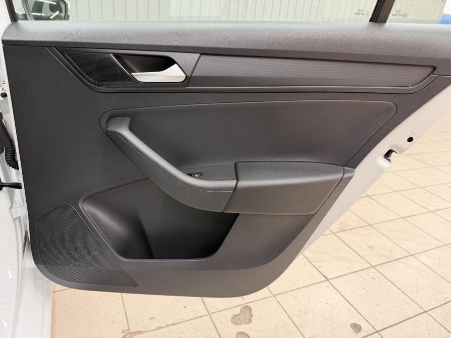 Volkswagen Polo VI Магнитогорск  - изображение 16
