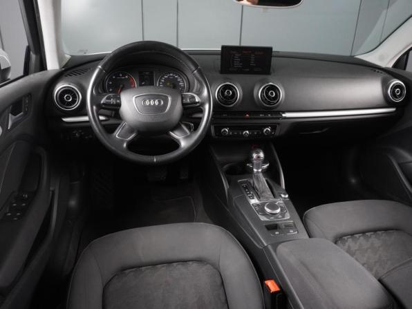 Audi A3 III (8V) с пробегом 2015 года, цена 1 775 000 рублей, 142378 км, седан, Автокод Объявления