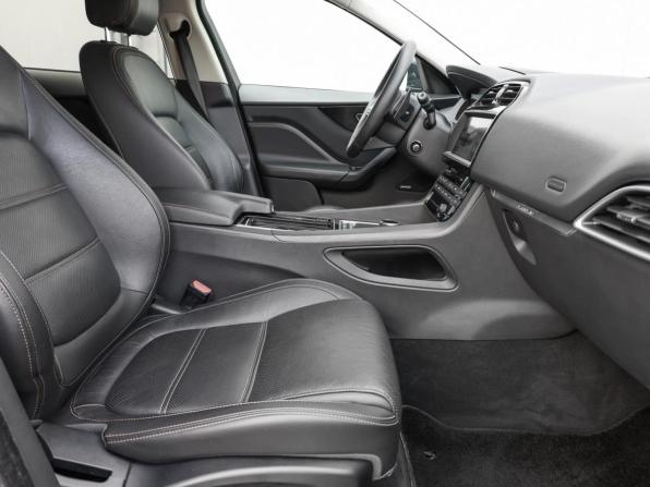 Jaguar F-Pace I с пробегом 2016 года, цена 2 750 000 рублей, 148325 км, внедорожник, Автокод Объявления