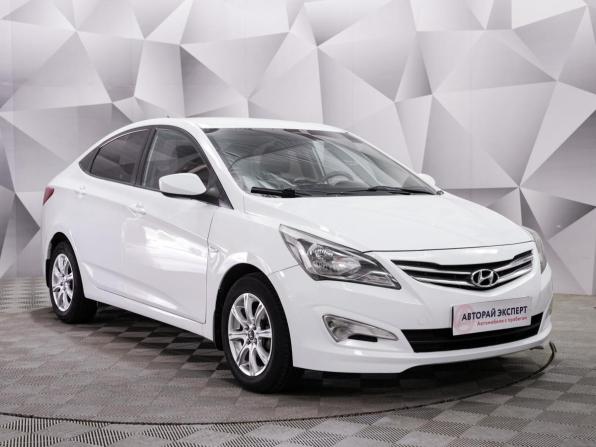 Hyundai Solaris I Рестайлинг с пробегом 2015 года, цена 960 000 рублей, 140000 км, седан, Автокод Объявления