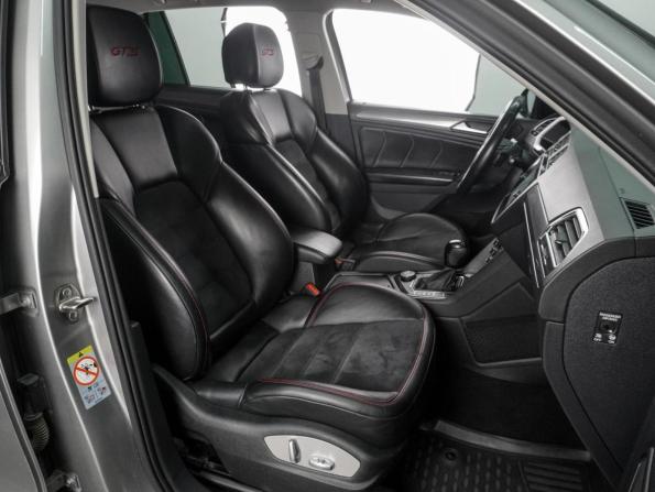 Volkswagen Tiguan II с пробегом 2019 года, цена 2 344 000 рублей, 194692 км, внедорожник, Автокод Объявления