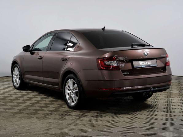 Skoda Octavia III (A7) Рестайлинг с пробегом 2018 года, цена 1 648 000 рублей, 186518 км, лифтбек, Автокод Объявления