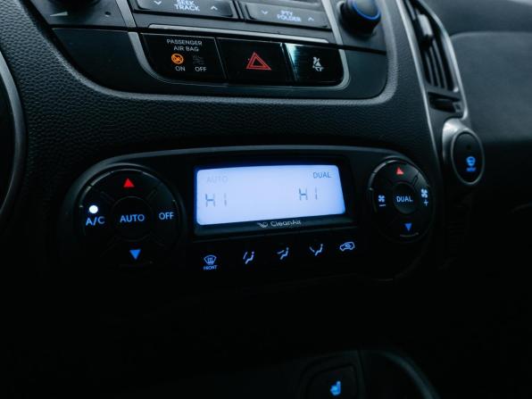 Hyundai ix35 I с пробегом 2010 года, цена 1 290 000 рублей, 196938 км, внедорожник, Автокод Объявления