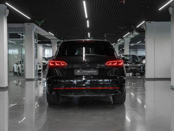 Volkswagen Touareg III с пробегом 2018 года, цена 5 120 000 рублей, 116969 км, внедорожник, Автокод Объявления