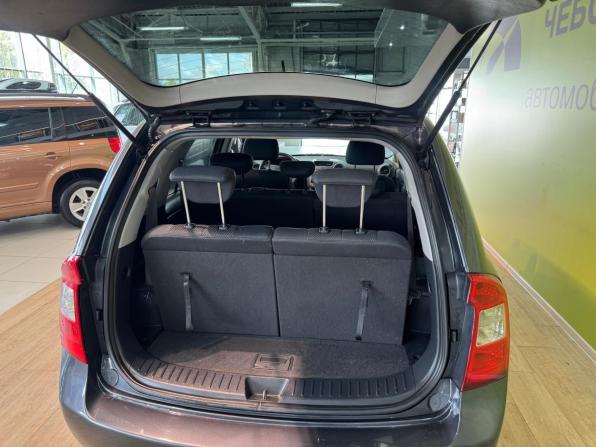 Kia Carens II (UN) с пробегом 2007 года, цена 596 000 рублей, 208007 км, минивэн, Автокод Объявления