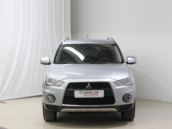 Mitsubishi Outlander II Рестайлинг с пробегом 2010 года, цена 1 180 000 рублей, 272288 км, внедорожник, Автокод Объявления