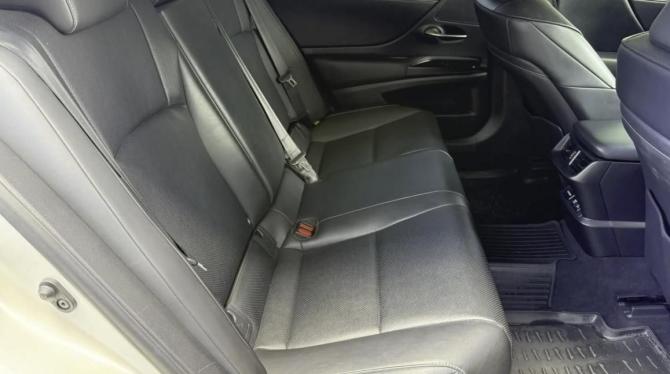 Lexus ES VII с пробегом 2020 года, цена 3 570 000 рублей, 150528 км, седан, Автокод Объявления