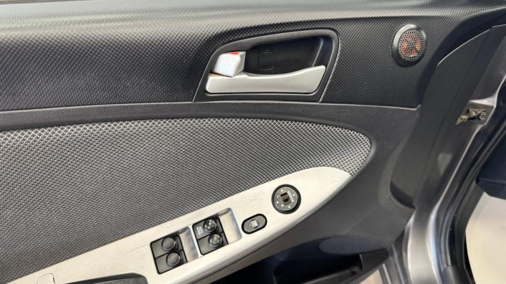 Hyundai Solaris I Киров  - изображение 7