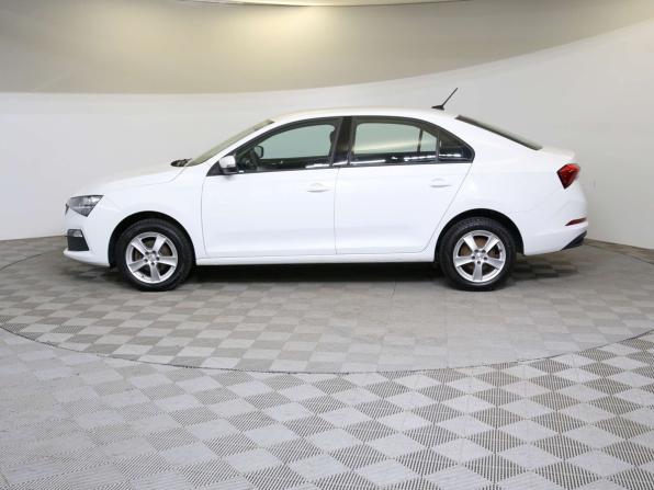 Skoda Rapid II с пробегом 2020 года, цена 1 345 000 рублей, 89277 км, лифтбек, Автокод Объявления