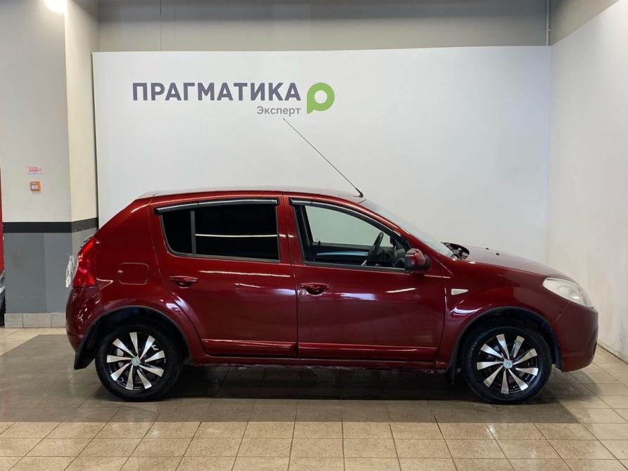 Renault Sandero I Санкт-Петербург  - изображение 8