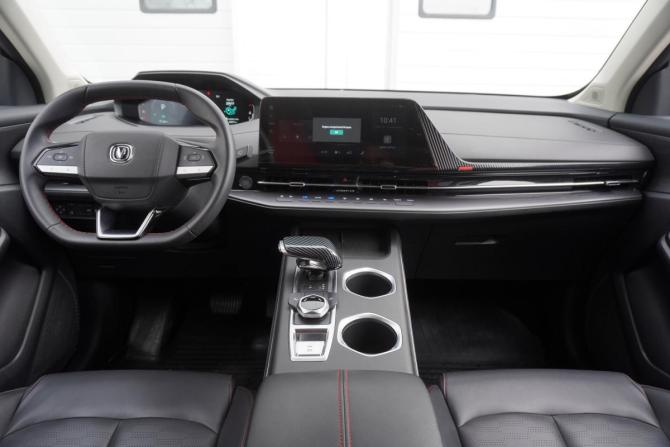 Changan UNI-S (CS55 Plus) I с пробегом 2024 года, цена 2 280 000 рублей, 23615 км, внедорожник, Автокод Объявления