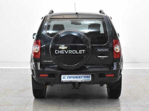 Chevrolet Niva I Рестайлинг с пробегом 2018 года, цена 605 000 рублей, 126000 км, внедорожник, Автокод Объявления