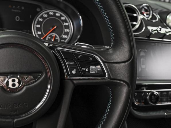 Bentley Bentayga I с пробегом 2018 года, цена 10 999 000 рублей, 80723 км, внедорожник, Автокод Объявления