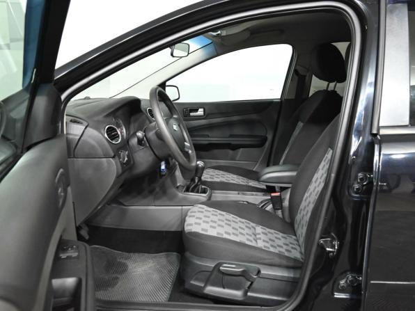 Ford Focus II с пробегом 2006 года, цена 580 000 рублей, 165190 км, седан, Автокод Объявления