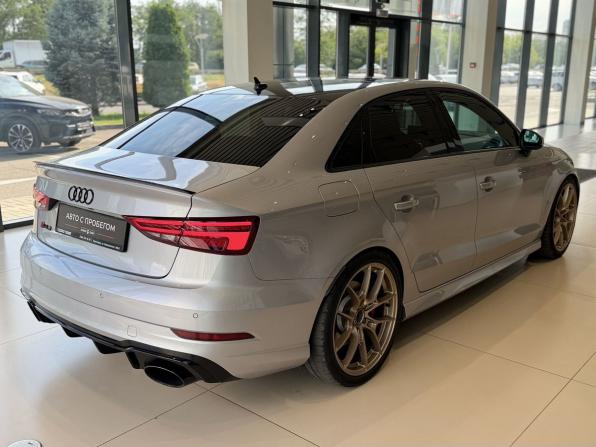 Audi RS 3 II (8V) Рестайлинг с пробегом 2019 года, цена 4 300 000 рублей, 79485 км, седан, Автокод Объявления