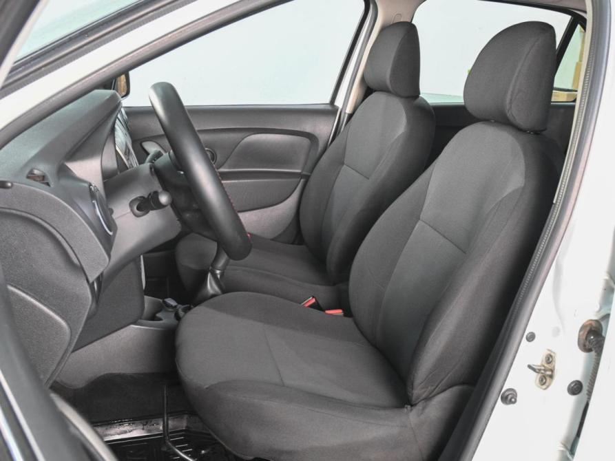 Renault Logan II Рестайлинг Ростов-на-Дону  - изображение 10