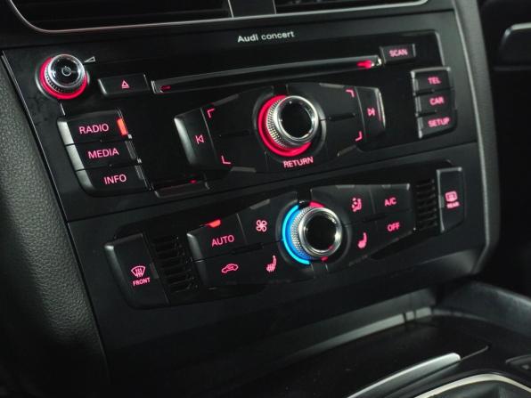 Audi Q5 I (8R) Рестайлинг с пробегом 2015 года, цена 1 536 000 рублей, 278953 км, внедорожник, Автокод Объявления