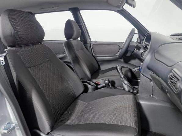 Chevrolet Niva I Рестайлинг с пробегом 2011 года, цена 509 000 рублей, 47100 км, внедорожник, Автокод Объявления