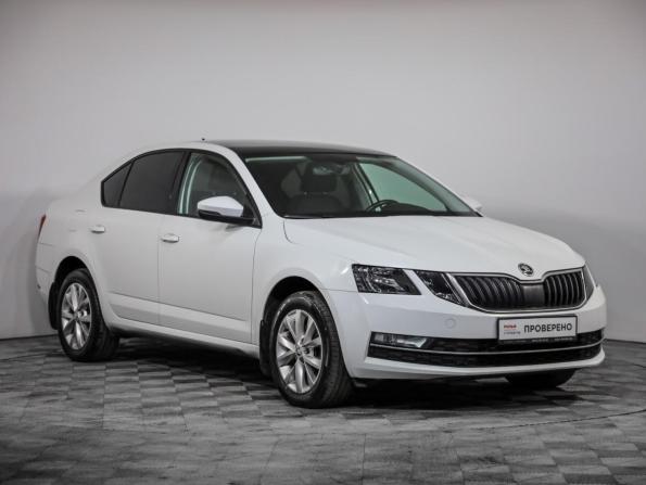 Skoda Octavia III (A7) Рестайлинг с пробегом 2018 года, цена 1 569 000 рублей, 176308 км, лифтбек, Автокод Объявления