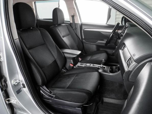 Mitsubishi Outlander III Рестайлинг 2 с пробегом 2015 года, цена 1 459 000 рублей, 239370 км, внедорожник, Автокод Объявления