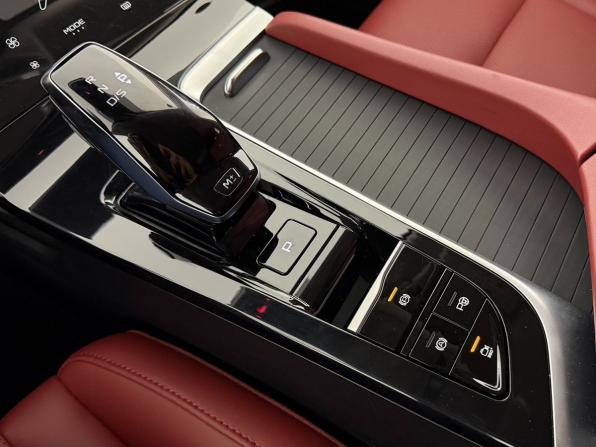 FAW Bestune B70 I с пробегом 2023 года, цена 2 150 000 рублей, 33800 км, лифтбек, Автокод Объявления