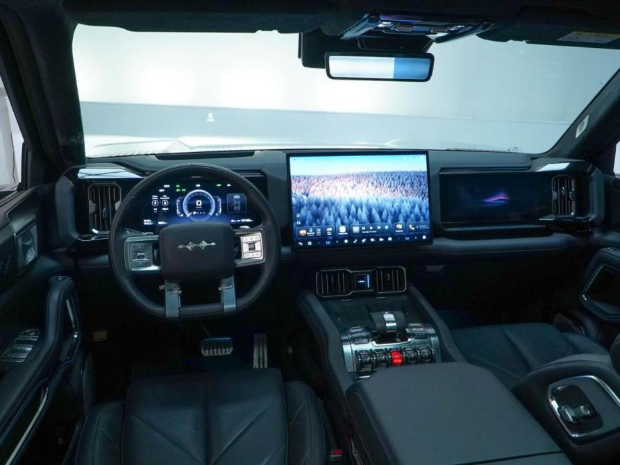 BYD FangChengBao Leopard 8 Москва  - изображение 6