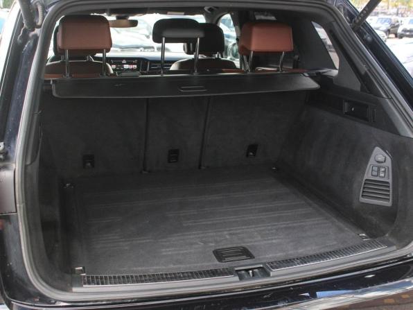 Volkswagen Touareg III с пробегом 2022 года, цена 5 644 900 рублей, 228400 км, внедорожник, Автокод Объявления