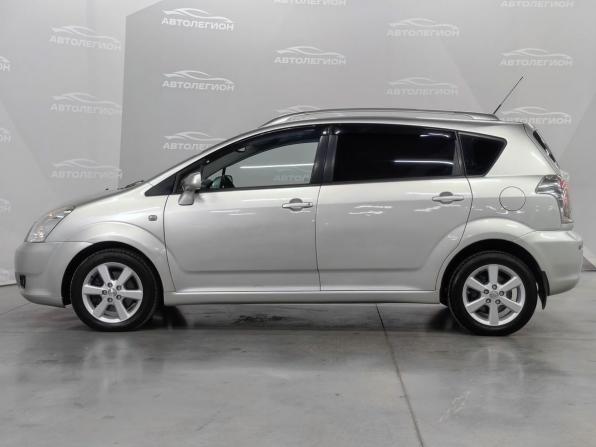 Toyota Corolla Verso I Рестайлинг с пробегом 2006 года, цена 800 000 рублей, 290909 км, компактвэн, Автокод Объявления