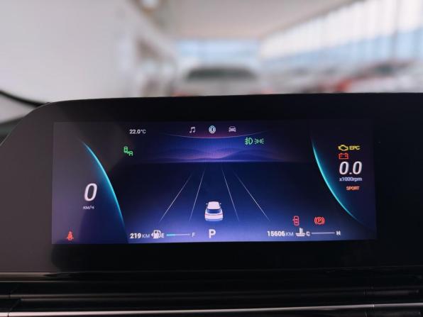 Omoda C5 I с пробегом 2023 года, цена 1 900 000 рублей, 15604 км, внедорожник, Автокод Объявления