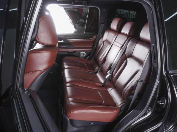 Lexus LX III Рестайлинг 2 с пробегом 2019 года, цена 9 750 000 рублей, 144862 км, внедорожник, Автокод Объявления
