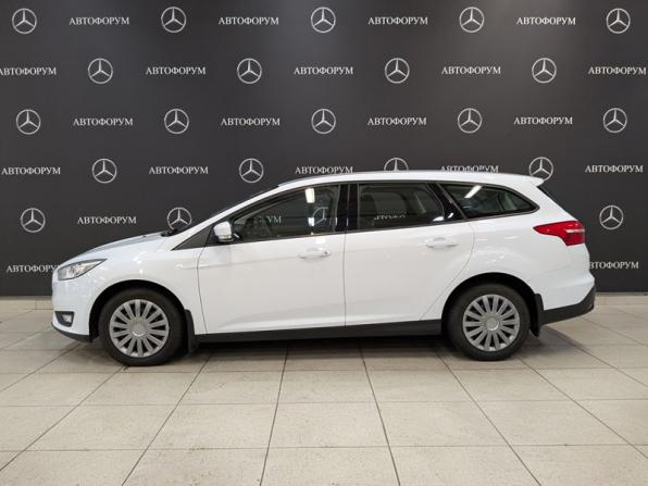 Ford Focus III Рестайлинг с пробегом 2015 года, цена 1 050 000 рублей, 132700 км, универсал, Автокод Объявления