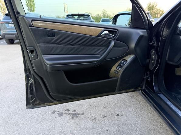 Mercedes-Benz C-Класс II (W203) Рестайлинг с пробегом 2006 года, цена 790 000 рублей, 206000 км, седан, Автокод Объявления