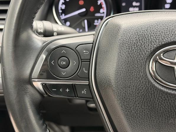Toyota Camry VIII (XV70) с пробегом 2018 года, цена 2 065 000 рублей, 92940 км, седан, Автокод Объявления