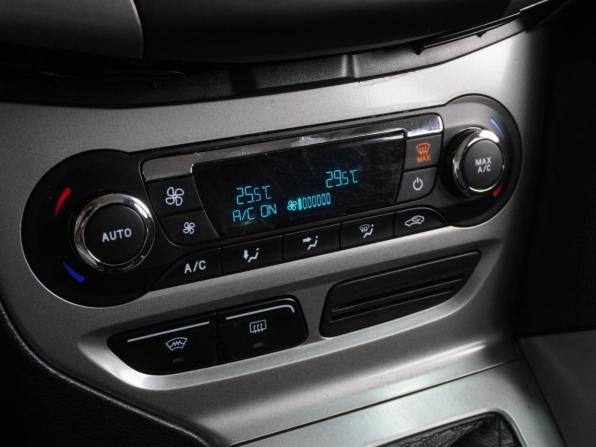 Ford Focus III с пробегом 2014 года, цена 799 000 рублей, 207265 км, седан, Автокод Объявления