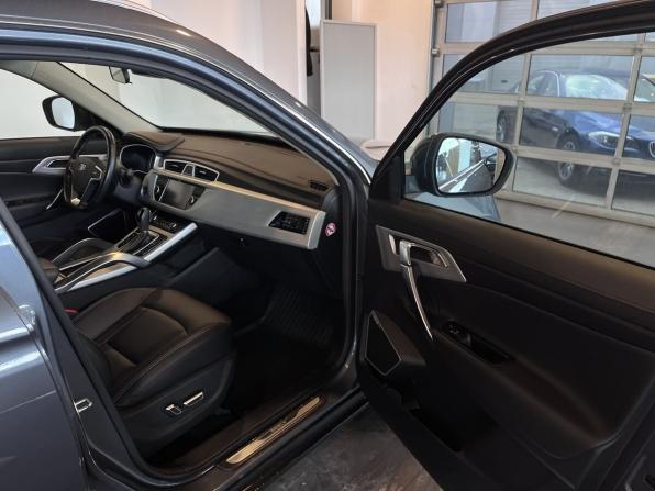 Geely Atlas I с пробегом 2019 года, цена 1 710 000 рублей, 108956 км, внедорожник, Автокод Объявления