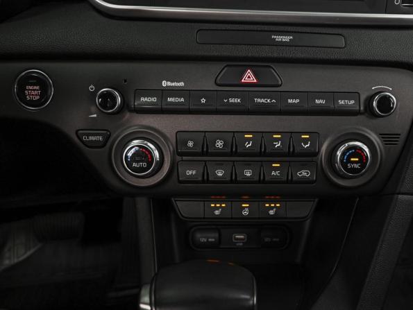 Kia Sportage IV Рестайлинг с пробегом 2021 года, цена 2 599 000 рублей, 57553 км, внедорожник, Автокод Объявления