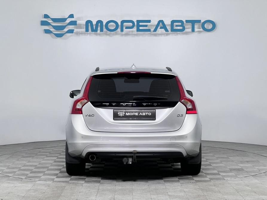 Volvo V60 I Рестайлинг Калининград  - изображение 6