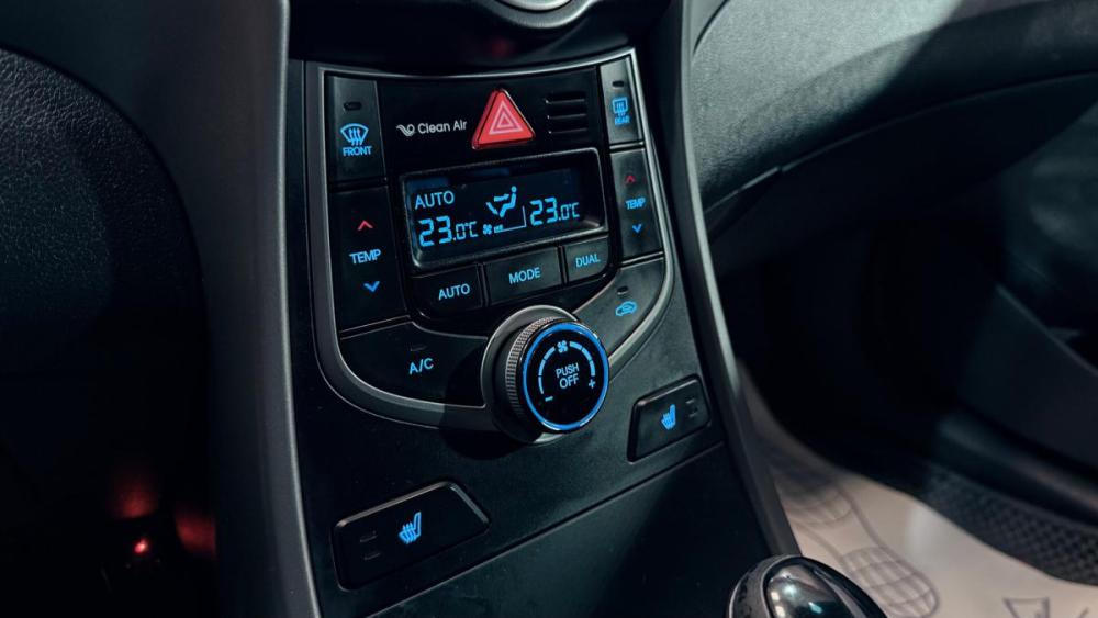 Hyundai Elantra V (MD) Рестайлинг Сургут  - изображение 11