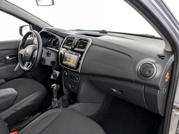 Renault Sandero II Рестайлинг с пробегом 2021 года, цена 1 265 000 рублей, 107636 км, хэтчбек, Автокод Объявления
