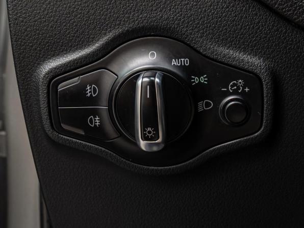 Audi Q5 I (8R) Рестайлинг с пробегом 2014 года, цена 1 810 000 рублей, 137079 км, внедорожник, Автокод Объявления
